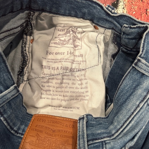 Levi’s 512 slim tapered jeans size 29 x 32
Leather rear patch - Picture 5 of 8